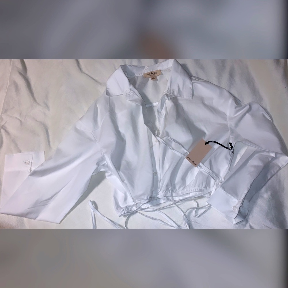 NWT white crop top